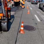 Cum se mențin în timp marcajele rutiere expuse la trafic intens
